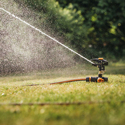 Impulse spreader with ground spike