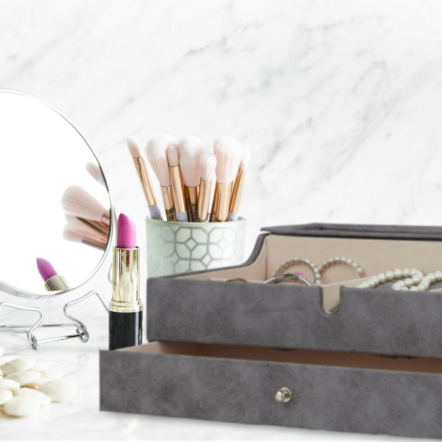 Jewelry box in leather look