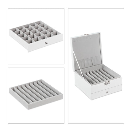 Jewelry storage with 3 levels