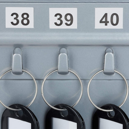 Key cabinet with lock
