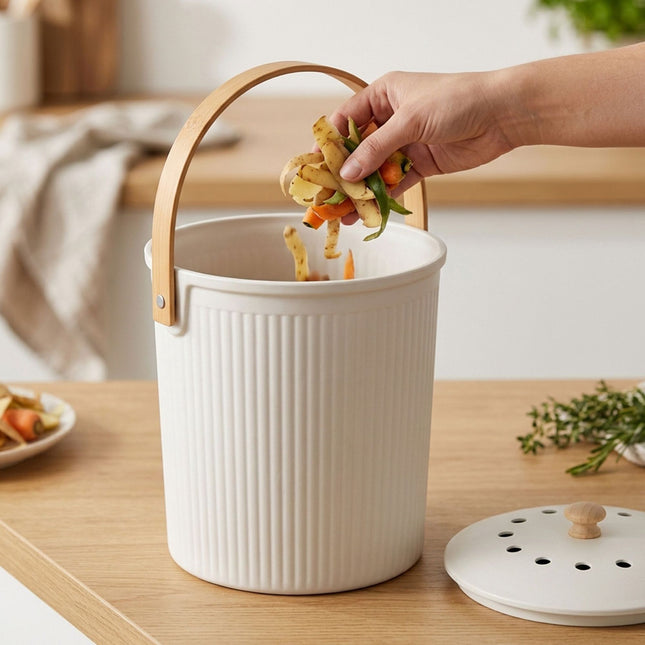 Kitchen Compost Bin, 5.6L – White, Carbon Filters