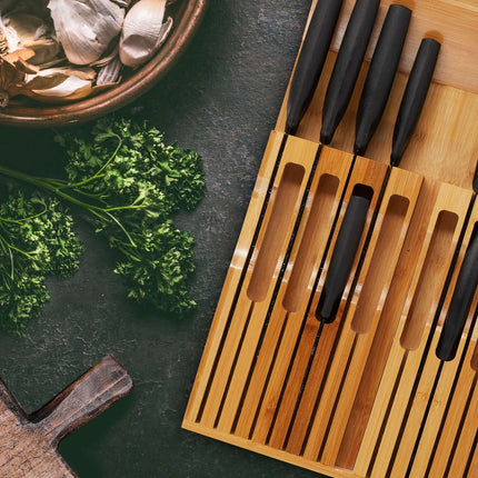 Knife rack in bamboo