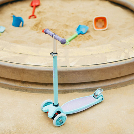 LED Scooter, Violet – Foldable, Lightweight Design