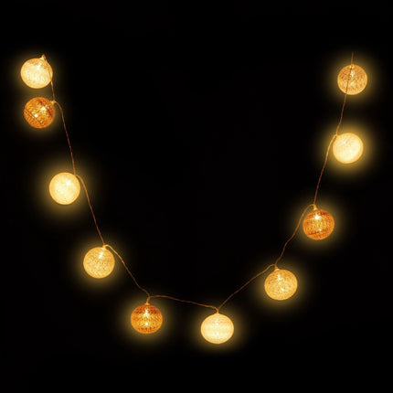LED light chain with 10 balls