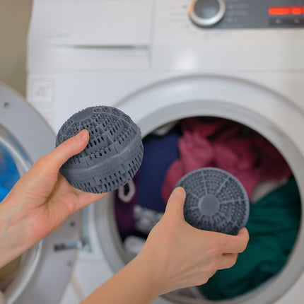 Laundry Balls Set of 4 – Eco-Friendly, Reusable, Up to 1000 Washes