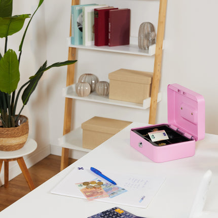 Lockable Cash Box with Removable Insert
