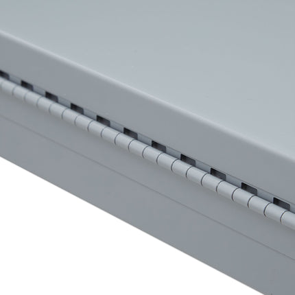 Lockable cash drawer