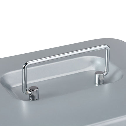 Lockable cash drawer