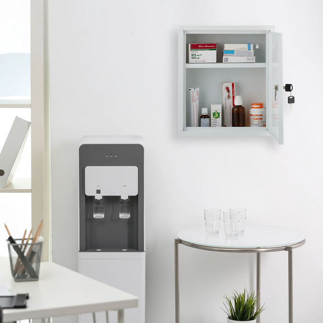 Lockable medicine cabinet