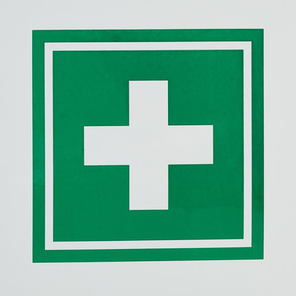 Lockable medicine cabinet