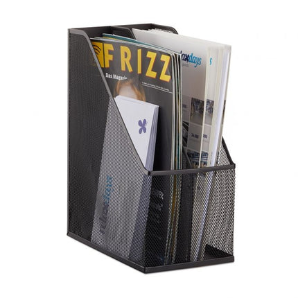 Magazine collector with 2 compartments