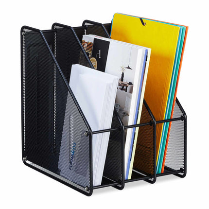 Magazine collector with 3 compartments