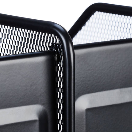 Magazine collector with 3 compartments