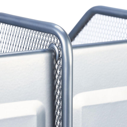 Magazine collector with 3 compartments