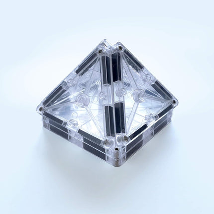 Magna-Tiles Magnet Constructor Set Ice 16 Pcs