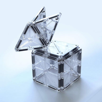 Magna-Tiles Magnet Constructor Set Ice 16 Pcs