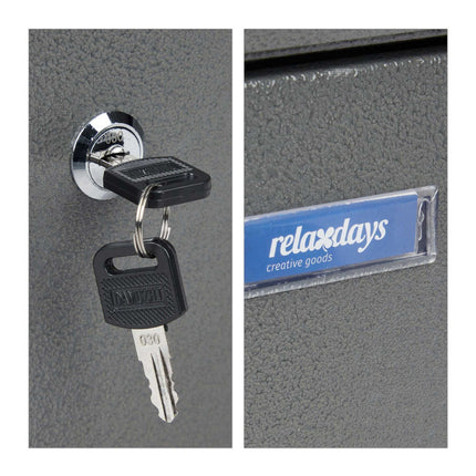 Mailbox with nameplate