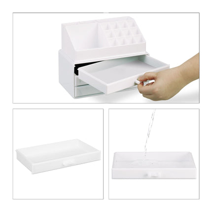 Makeup storage with 3 drawers