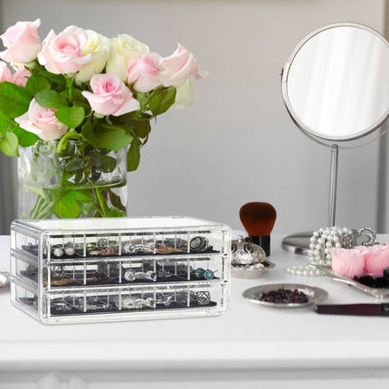 Makeup storage with drawers