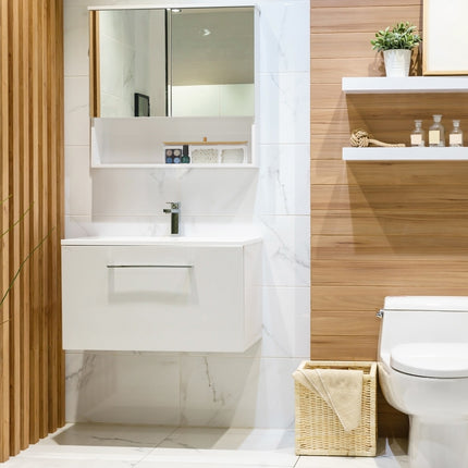 Make-up storage with lid in bamboo