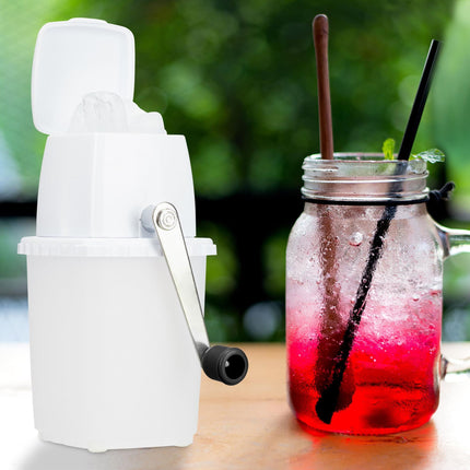 Manual ice crusher