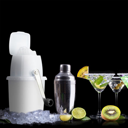 Manual ice crusher