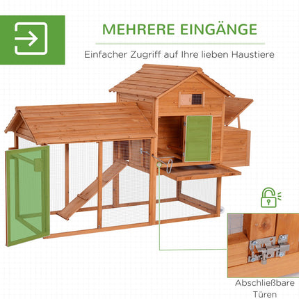 Mobile henhouse with wheels and nesting box - spruce wood