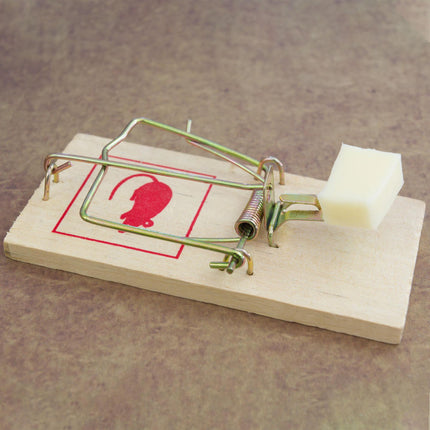 Mousetrap Wooden set of 12 pcs