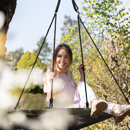Nest Swing Camouflage