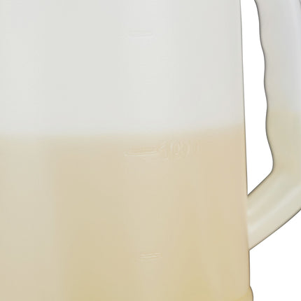 Oil jug with filler neck