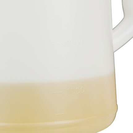 Oil jug with filler neck