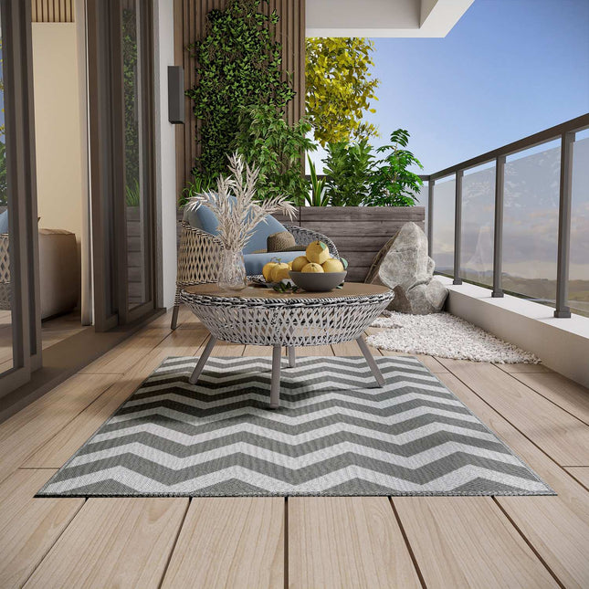 Waterproof outdoor plastic mat, 121x182 cm, Light Grey/White