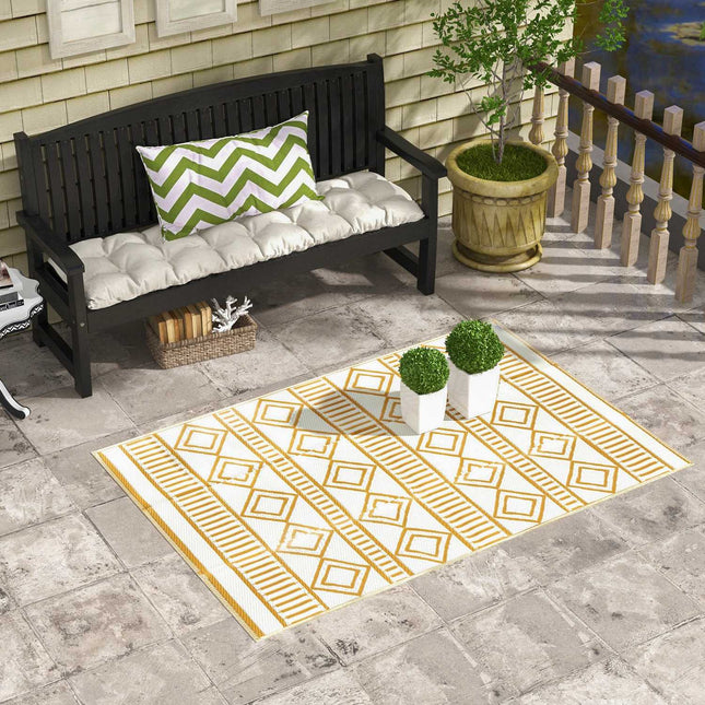 Waterproof outdoor mat for garden & camping, 121x182cm