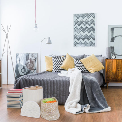 Oval laundry basket