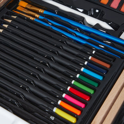 Paint box in wood 45 parts