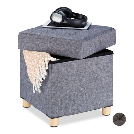Pallet with storage space