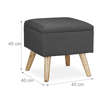 Pallet with storage space