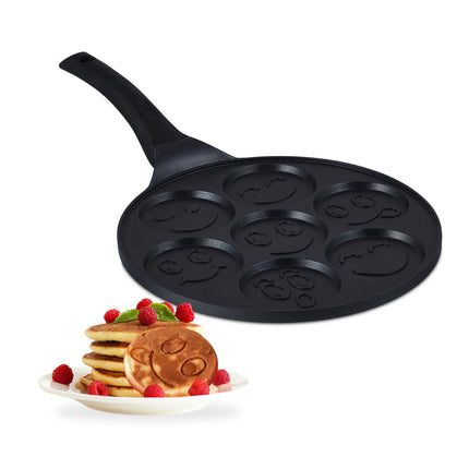 Pancake pan with faces