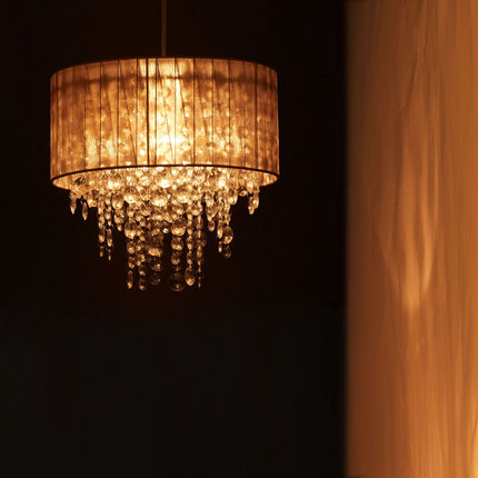 Pendant lamp with crystals