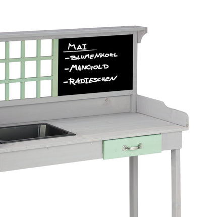 Planter table with bathtub