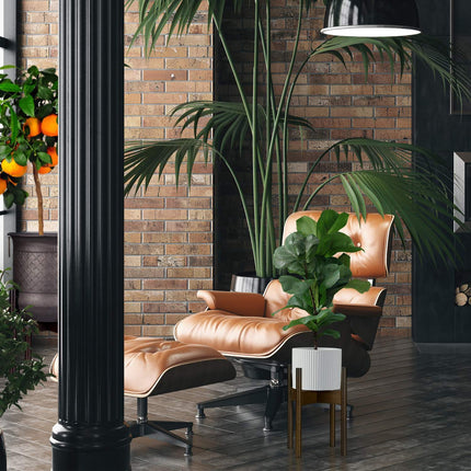 Plant stand in a set of 3