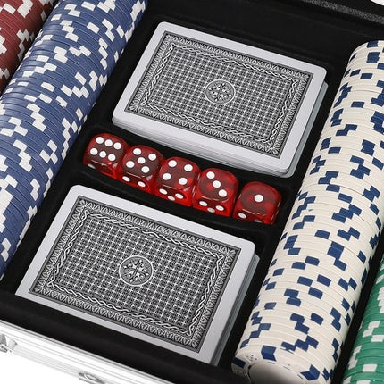 Poker - set of 300 chips in HQ suitcase