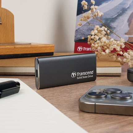 Portable SSD ESD256C USB-C 2TB 10Gbps (R1050/W950 Mb/s) Aluminum