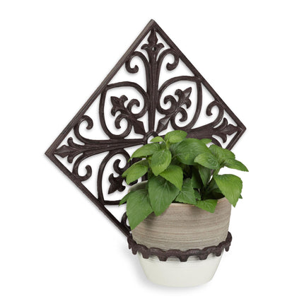 Pot holder wall cast iron
