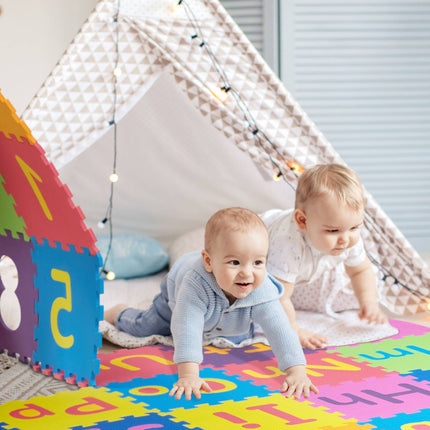 Puzzle mat with ABC and numbers