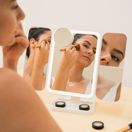 Rechargeable LED Makeup Mirror with Magnification & USB-C