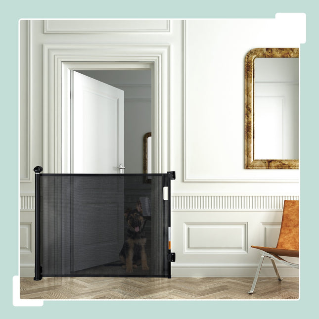 Retractable safety gate