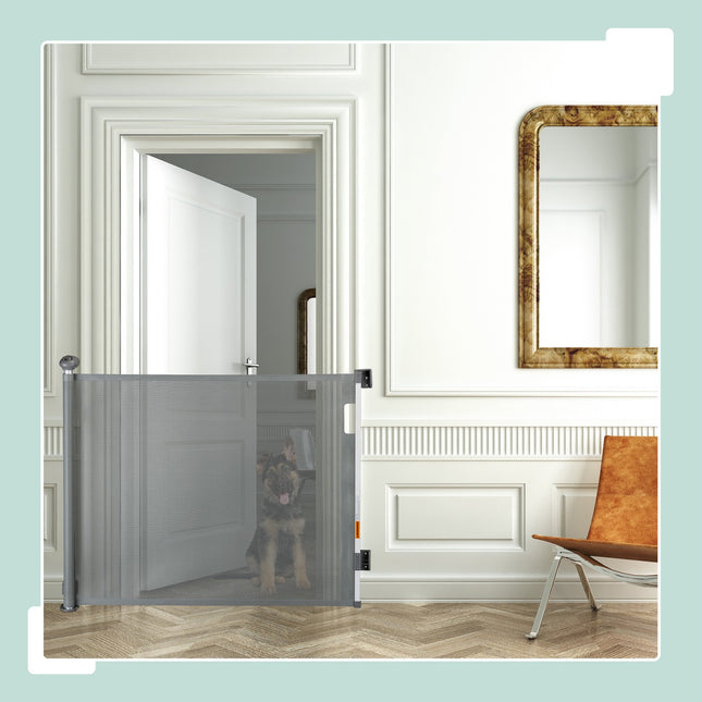 Retractable safety gate