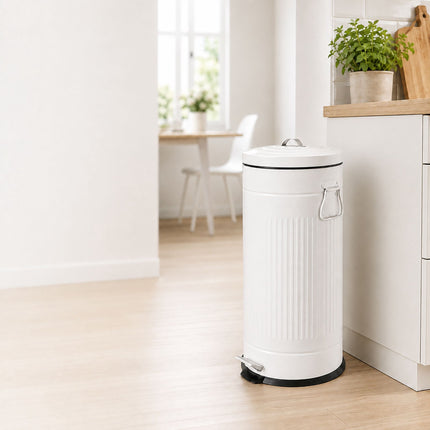 Retro Pedal Bin 30 L with Soft-Close Lid, Vintage Design, White