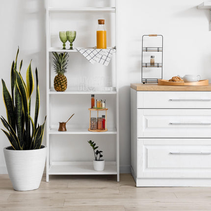 Round spice rack with 2 shelves